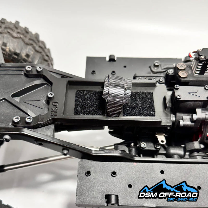 Center Battery Tray for Vanquish® VS4-10