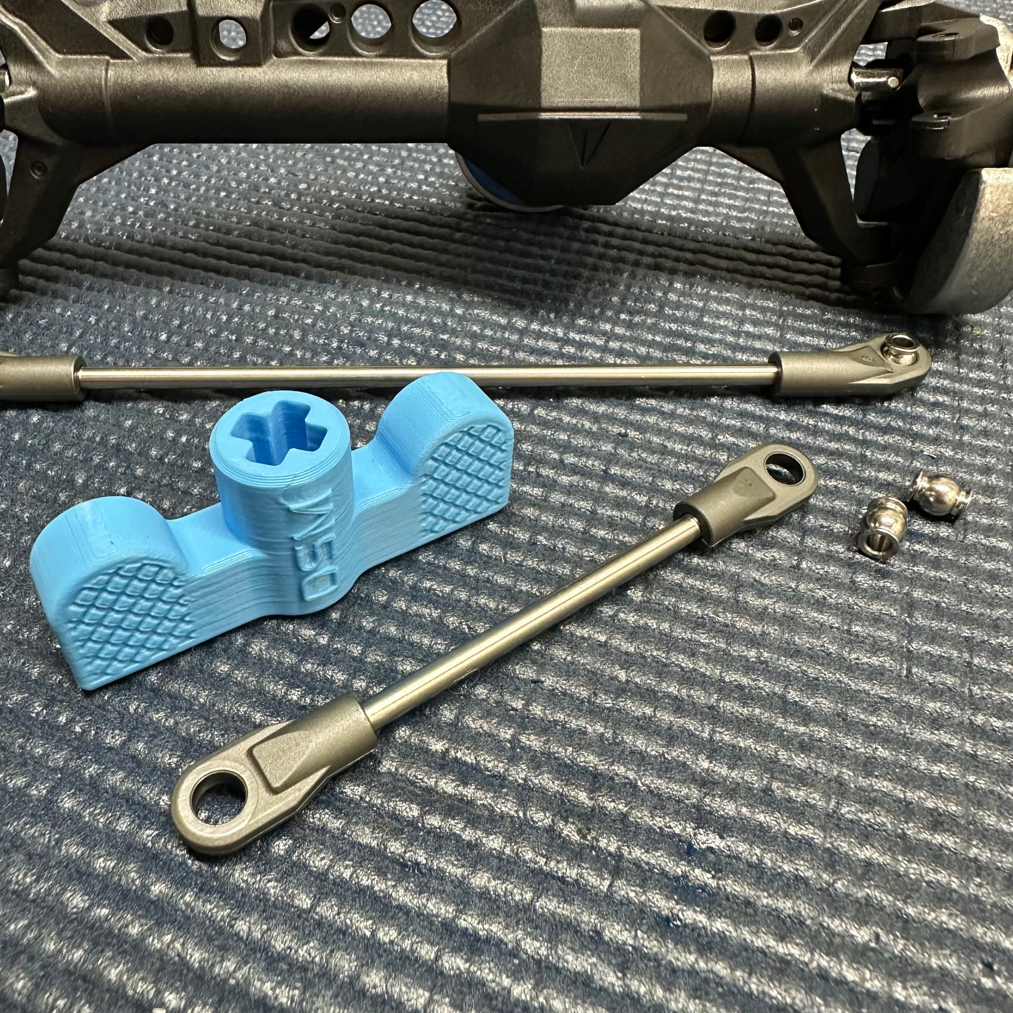 The Finger Saver Rod End Tool