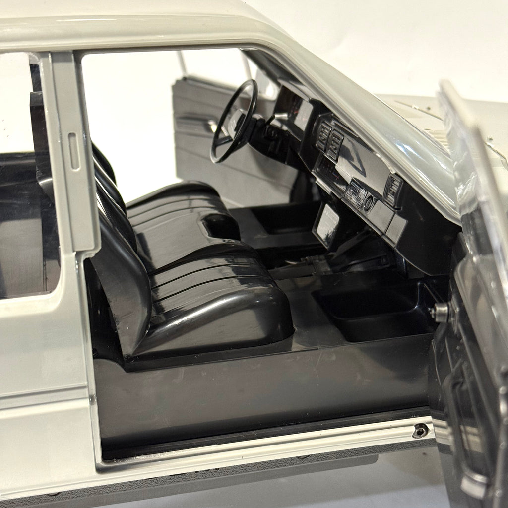 Body Mounting Kit for VS4-10 Series (Fits RC4WD® 1987 Toyota XtraCab Hard Body)