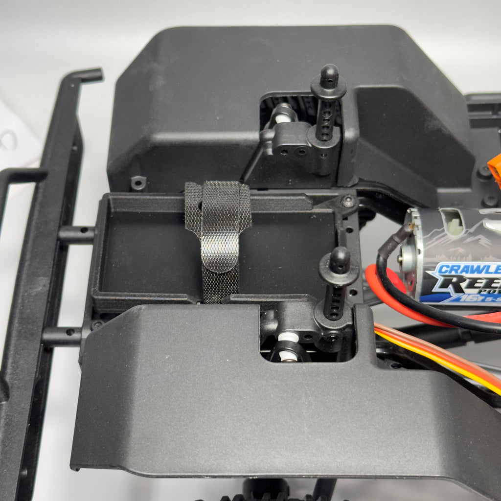 Forward Battery Tray (Fits Element RC®)