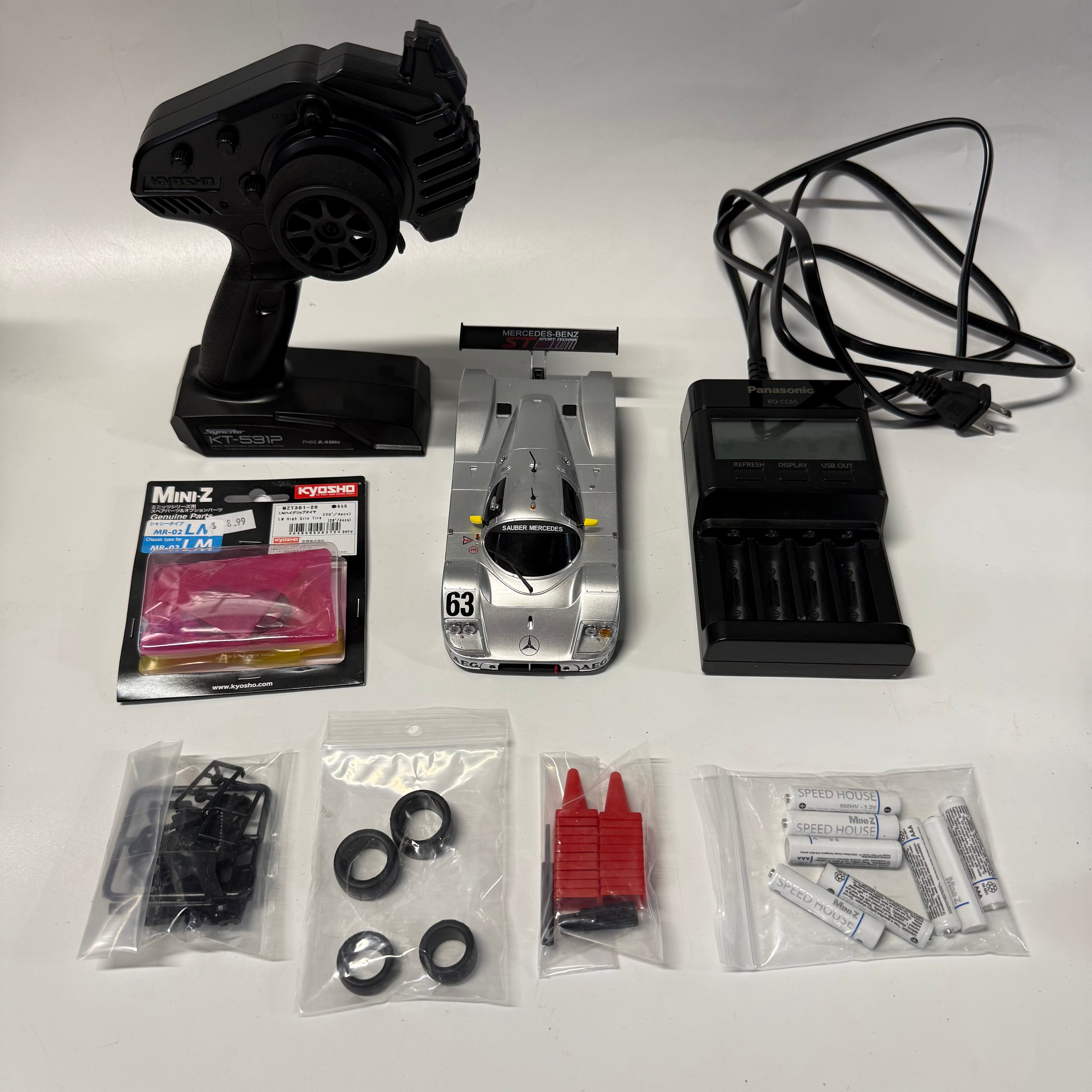 MINI-Z RWD 1/28 1988 Sauber-Mercedes Gruppe-C-Rennsportwagen C9 RTR, Silver