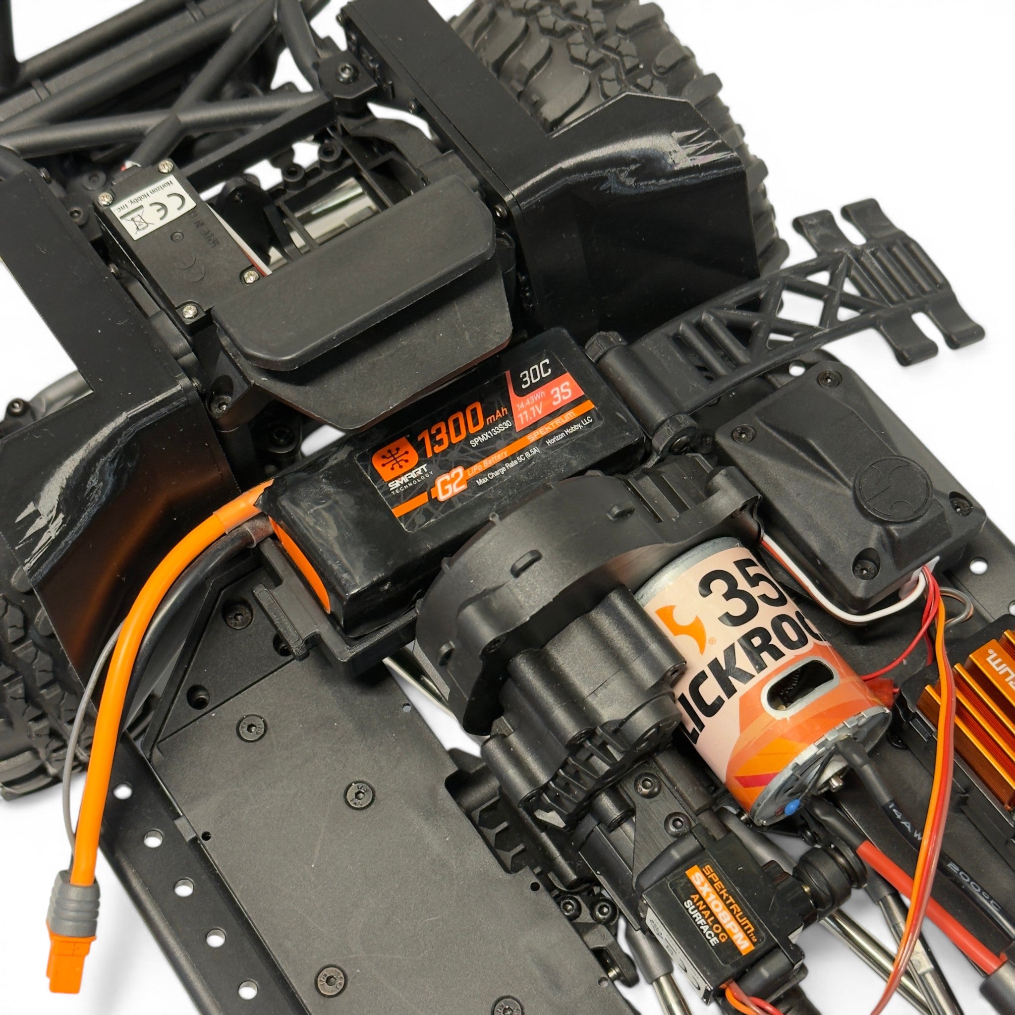 Compact Forward Battery Tray - Fits Axial® SCX10 III 1987 Toyota SR5