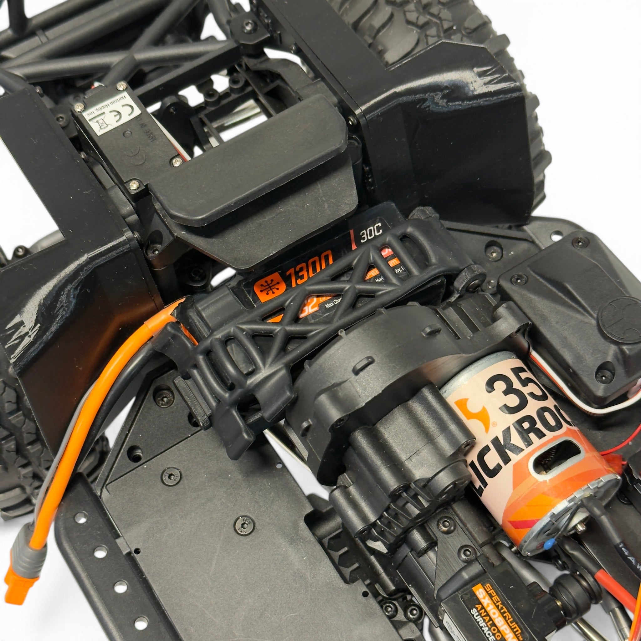 Compact Forward Battery Tray - Fits Axial® SCX10 III 1987 Toyota SR5