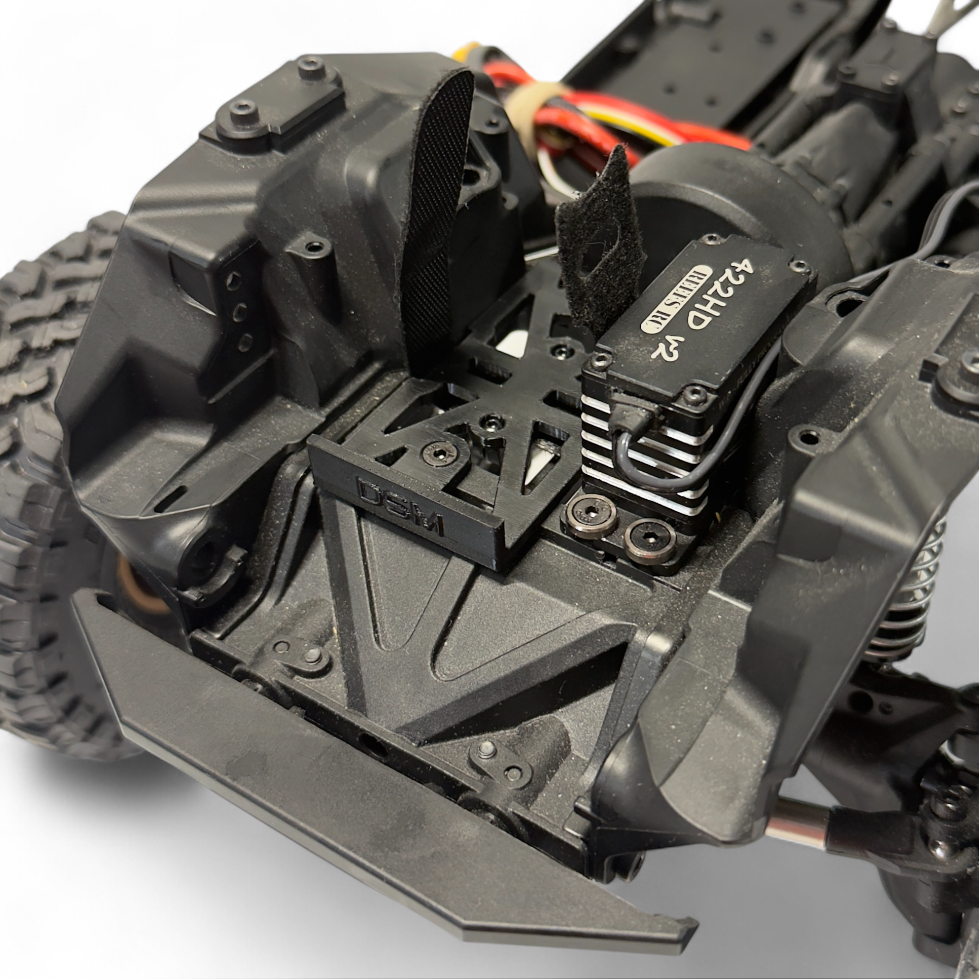 Front Battery Tray (fits Vanquish® VS4-10)