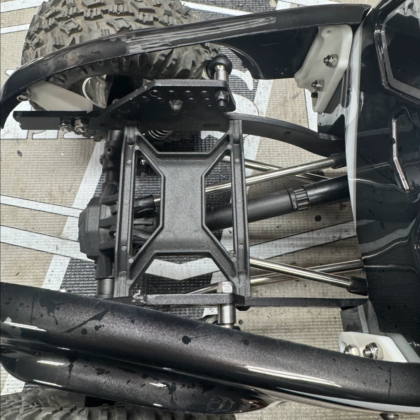Body Bracket Set (fits Reefs RC® Plague Body, SCX10 Pro)