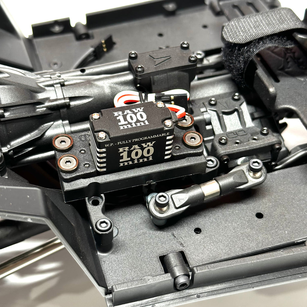 RAW100 Mini To Full Size Servo Offset Adapters (2 Pack)